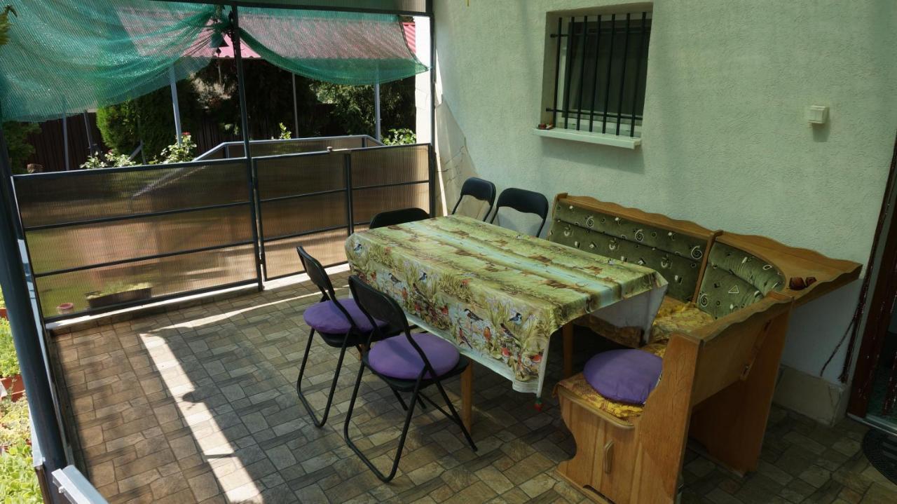 Sunny Apartman Mestecǎneşti Exterior foto